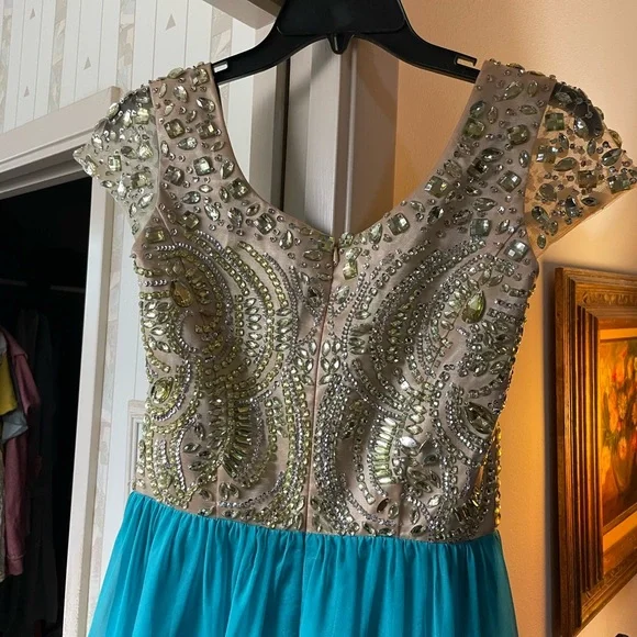 Party Time Special Occasion Green Prom Dress Gold Sequins Beads Jewels size 6 - Picture 12 of 17